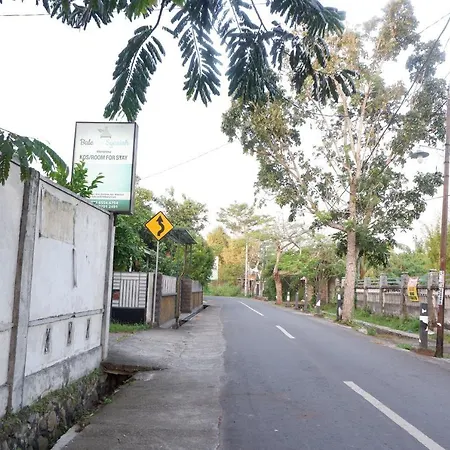 Reddoorz At Bale Eja Syariah Senggigi Apartment